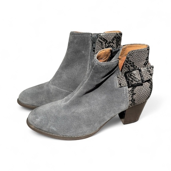 Vionic Naomi Suede Leather Snake-Print Water-Resistant Gray Boots Women’s 7 - Picture 3 of 9